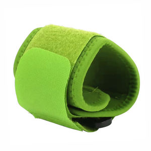 Sangles de poignet réglables pour la musculation avec logo et options de couleur personnalisés, pour l'exercice, la course à pied, la gym. - Product Image 2