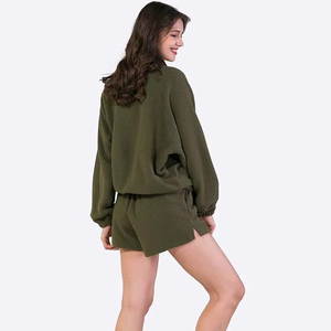 Conjunto de Dos Piezas para Mujer, Sudadera y Pantalones Cortos de Felpa Verde, Talla Grande, Ropa de Mujer - Product Image 3