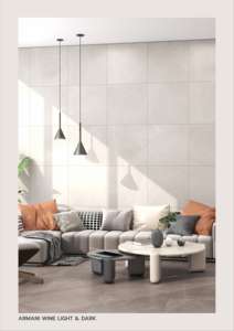 Baldosa de porcelana mate con textura grabada de 24x24 diseñada para un suelo de efecto capilar, respuesta de luz controlada y superficie equilibrada. - Product Image 4