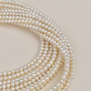 สร้อยคอมุกน้ำจืดธรรมชาติขนาด 3-4 มม. พร้อมสายต่อทอง 18K ปรับความยาวได้ แบบล็อคกระดูก จาก Zhuji - Product Image 3