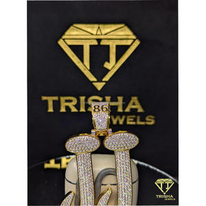 Pendentif Lettre Audacieuse « JJ » en Diamant de Laboratoire VVS, Argent Sterling 925, Bijoux Hip Hop Bling Iced Out par Trisha Jewels - Product Image 4