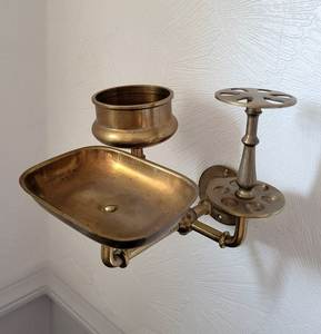 Ensemble de salle de bain de luxe en laiton massif : support mural pour brosses à dents, porte-savon, gobelet et barre porte-serviettes - Product Image 6