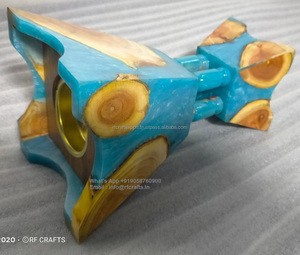 เครื่องเผาธูปไม้ทำจากเรซินสีเขียวอ่อนสำหรับผมบ้านที่เคร่งศาสนาโดย rfcrafts - Product Image 5