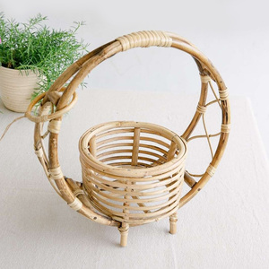 Pot de fleurs en rotin artisanal à prix avantageux, grand panier à plantes pour décoration intérieure et extérieure - Product Image 2