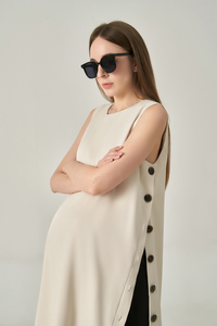 Robe de bureau sans manches grande taille, coupe droite, en rayonne et élasthanne, détail boutons latéraux, infroissable, décontractée, longueur genou, été - Product Image 3