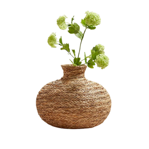 Jarrón Bohemio de Mimbre Natural Tejido a Mano de Alta Calidad, Jarrón Decorativo de Mimbre, Tamaño Personalizado para Interiores Elegantes de Estilo Rústico - Product Image 1
