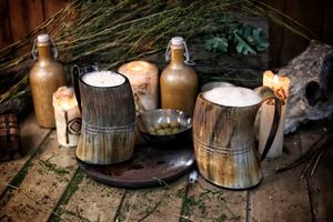 Taza de Cuerno Genuino Hecha a Mano de Alta Calidad, Ecológica, Clásica, para Viajes, Axiom Home Accents, Tallada, para Camping - Product Image 2