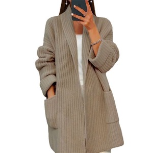 Cardigan tricoté oversize pour femmes et hommes, manches longues, manches lanternes, couleur unie, manteau décontracté d'hiver, poches brodées, ouverture sur le devant - Product Image 1