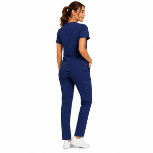 Tenue médicale pour femme en jersey de coton tricoté, personnalisable, couleur unie, haut à col en V et pantalon jogger, uniforme d'hôpital durable - Product Image 4