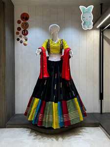 Lehenga Choli de Rayón y Algodón con Bordado Aari, Dupatta y Blusa Elegante, Colección para el Festival Navratri - Product Image 1