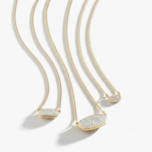 สร้อยคอจี้เพชรทรงรีมอยส์ซาไนต์แบบฝังหนามเตย ทองชุบสีเหลือง 14K - Product Image 5