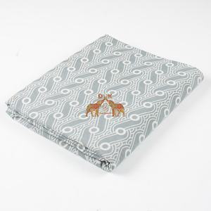 Nueva Tela de Algodón Orgánico Puro Tejida a Mano con Estampado Kashish Gris para Decoración del Hogar, Manualidades y Ropa - Product Image 3