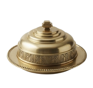 Beurrier vintage en laiton avec couvercle, design gravé rond, vaisselle de cuisine en métal artisanal, conservation de la fraîcheur hermétique - Product Image 2