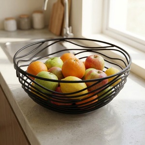 Corbeille à fruits en fer forgé à la main, motif vague, ajourée, en métal noir oxydé, décoration d'intérieur - Product Image 2