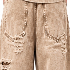 Jean baggy en denim délavé personnalisé pour homme, coupe ample, style streetwear hip-hop, avec imprimé lettres et design personnalisé - Product Image 5