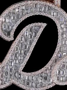 จี้ตัวอักษรโมอิสซาไนต์แบบสั่งทำ VVS1 เงินแท้ 925 ชุบโรเดียมหรูหรา สไตล์ฮิปฮอป ประดับเพชรเม็ดใหญ่ - Product Image 4