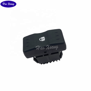 Haoxiang 8200870249 82008-70249 Interruttore Elettrico per Chiusura Centralizzata per Dacia <span class=keywords><strong>Logan</strong></span> 1 <span class=keywords><strong>MCV</strong></span> - Product Image 1