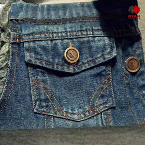 Gilet en jean personnalisé Ryan Pro Gear pour hommes, tissu confortable et respirant avec logo personnalisé - Product Image 2