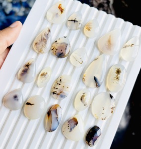 Lot en gros d'agates naturelles du Montana, formes variées, cabochons polis faits à la main, pierres précieuses en vrac pour la fabrication de bijoux, verre taillé fantaisie - Product Image 4