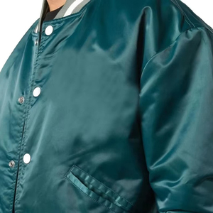 Chaqueta Bomber Personalizada con Nombre y Número del Equipo, Chaqueta de Béisbol de Satén con Diseño de Collage, Chaqueta Delgada para Hombre con Cuello Alto y Logotipo Frontal Transpirable - Product Image 4