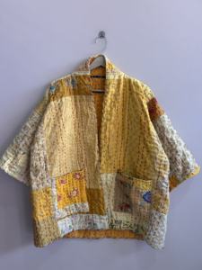 Lot en gros de vestes matelassées Kantha brodées, style bohème, patchwork traditionnel indien fait main, couleurs variées, pour femmes - Product Image 4