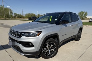 Jeep Compass Limited 4WD SUV 2025 de Lujo con Asientos de Cuero y Faros LED - Product Image 6