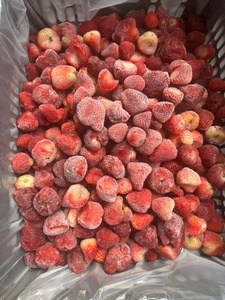 Fraises surgelées de qualité supérieure IQF entières du Vietnam Lam Dong, vente en gros - Mme Tarina par Viet D.E.L.T.A 1kg - Product Image 3