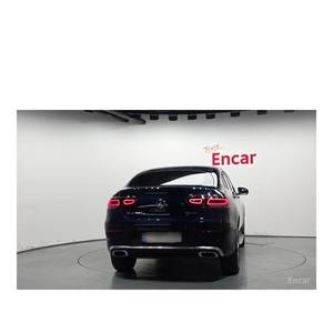 Mercedes-Benz GLC300e 4MATIC Coupé GLC-Class 2023 avec boîte de vitesses automatique 4 roues motrices, sièges en cuir, caméra arrière, 36 634 km - Product Image 4