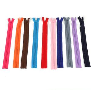 Vente directe d'usine en gros 3 #   Fermetures éclair invisibles en nylon 50 cm, couleur personnalisée, extrémité fermée pour literie, oreillers, vêtements, textiles de maison - Product Image 3