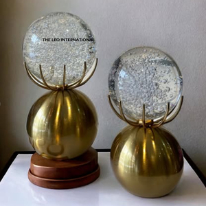 Ensemble de 2 sculptures de haute qualité, artisanales, pour la décoration du hall d'hôtel, sur mesure, en aluminium, bois et verre - Product Image 1
