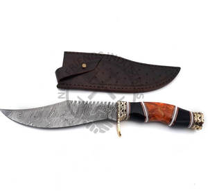 Nueva edición de cuchillo Bowie Damasco hecho a mano de 13 pulgadas, hoja fija, para caza y camping al aire libre, con mango de resina y cuerno de toro. - Product Image 5