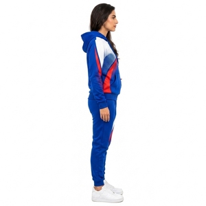Conjunto deportivo personalizado a la moda para mujer, chándales estampados para deportes, gimnasio, jogging y actividades al aire libre. - Product Image 6