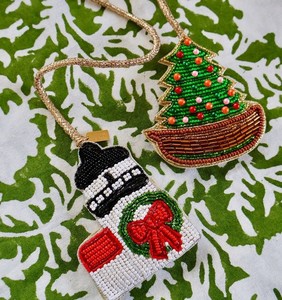 Handcrafted Beaded Santa Christmas Ornament For Festive Gifting DIY Decor Artistic Holiday Trending Christmas Hanging Accessory - Product Image 3