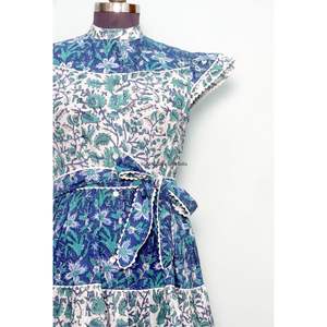 Vestido Mini de Verano con Estampado Floral, Cuello Redondo, Manga Corta, Tejido de Algodón Orgánico Cómodo, Detalle de Botones, Estilo Casual de Playa Hindú - Product Image 4