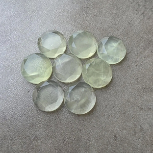 Pierre précieuse de préhnite facettée de forme ronde calibrée |   Pierre cabochon naturelle verte en vrac pour la fabrication de bijoux, tailles personnalisées disponibles - Product Image 2