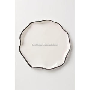Assiette décorative en métal ronde avec bord bleu, assiette de service pour hôtel, réutilisable, personnalisée, pour fruits, desserts, biscuits, assiettes en émail - Product Image 3