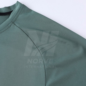 Workout Wear <b>Compression</b> <b>Shirts</b> Long Sleeves <b>Compression</b> <b>Shirts</b> Wholesale <b>Compression</b> <b>Shirts</b> - Product Image 4