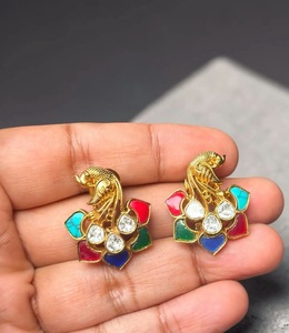 Boucles d'oreilles simples et élégantes, plaquées or, avec pierres, de haute qualité, pour femmes et filles, idéales pour un mariage, une fiançailles, une fête ou comme cadeau. - Product Image 1