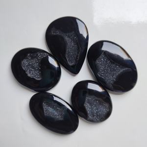 Cabochons ovales en onyx noir naturel, drusy, polis, pierres précieuses en vrac pour la fabrication de bijoux, lot en gros, fournisseur du Rajasthan, Inde - Product Image 1