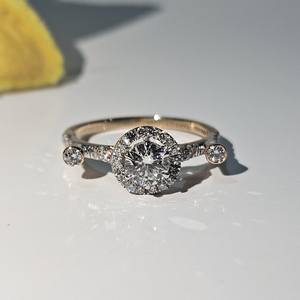 Anillo de halo con diamante cultivado en laboratorio de corte redondo brillante para mujer, solitario, oro macizo de 14K, joyería de boda, regalo para compromiso - Product Image 1