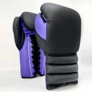 Gants de boxe en cuir sur mesure avec sangle de poignet réglable antidérapante pour l'entraînement et la remise en forme, personnalisables pour hommes - Product Image 1