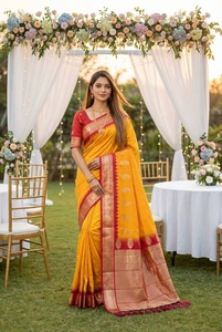 Sari de seda amarillo con borde y trabajo de tejido Zari, ropa tradicional de boda para mujeres, estilo India-Pakistán - Product Image 3