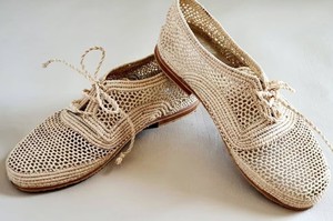 รองเท้าอ็อกซ์ฟอร์ดทำจากเส้นใยราฟเฟียสำหรับผู้หญิง รองเท้าราฟเฟียโมร็อกโก รองเท้าอ็อกซ์ฟอร์ดทำมือ สไตล์โบโฮชิค รองเท้าผูกเชือกแบบแบนราฟเฟีย - Product Image 2