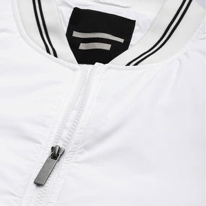 เสื้อแจ็คเก็ตบอมเบอร์สีขาวสำหรับผู้ชาย ทรงปกติ ติดกระดุมเม็ดเดียว สีพื้น เรียบง่าย สวมใส่สบายในฤดูใบไม้ร่วง กันลม ผลิตจากวัสดุ PU คอตั้ง - Product Image 5