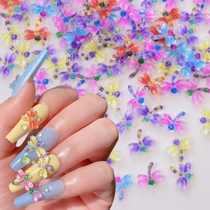 50 pièces/sac Breloques 3D en résine pour nail art en forme de donut, Appliques de strass à dos plat pour nail art <span class=keywords><strong>libellule</strong></span> DIY, Décoration d'<span class=keywords><strong>ongles</strong></span> DIY - Product Image 6
