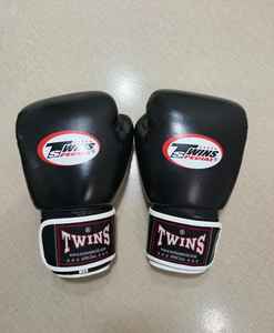 ราคาขายส่ง ถุงมือชกมวยคู่ แบบมืออาชีพ ผลิตตามสั่ง อุปกรณ์ต่อสู้คุณภาพสูง หนังแท้ MS-BG-01 - Product Image 2