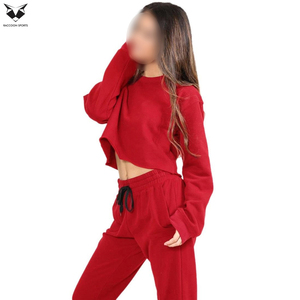 Stylish Women Crop Top Sweatsuit Outfit With Shirt And Jogger Pants Casual Two Piece Tracksuit For Sports And Travel - Product Image 2