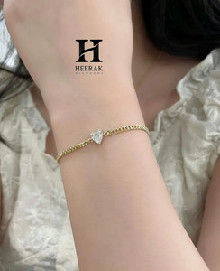 สร้อยข้อมือทองคำ 14K ดีไซน์หรูหรา รูปหัวใจ ประดับเพชร VVS ระยิบระยับ พร้อมจี้รูปหัวใจ สำหรับผู้หญิง ของขวัญเครื่องประดับ - Product Image 1