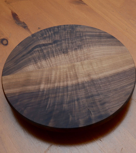 Plateau en bois sur mesure, plateau tournant rond fait main pour vaisselle, support à gâteau, planche de service avec rangement pour assaisonnements - Product Image 3