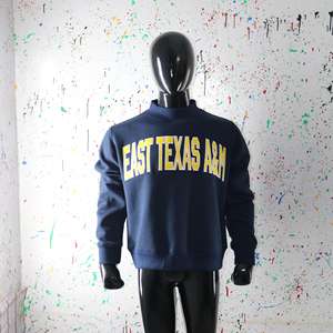 Sudadera EAST TEXS A&M AZUL con cuello alto, 100% amarilla, con apliques bordados, cuello ancho, hilos finos. - Product Image 2